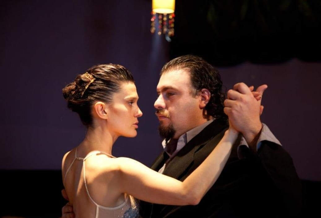 Tango Dancer. Member of CID UNESCO. Teacher. Curator and Producer.