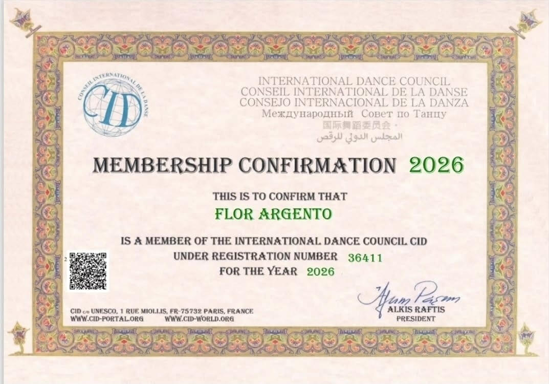 Tango Dancer. Member of CID UNESCO. Teacher. Curator and Producer.
